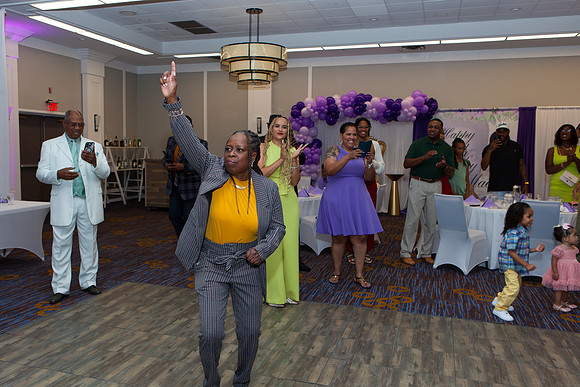 052_Arline_8572