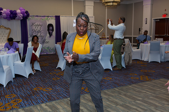 071_Arline_8591