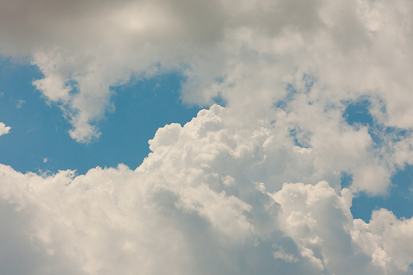 Clouds_6370
